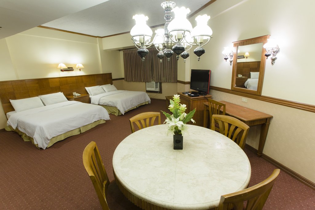 Royale Suite
